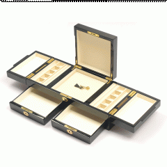 Luxury Necklace Ring Diamond Customized Logo Wooden Jewelry Box